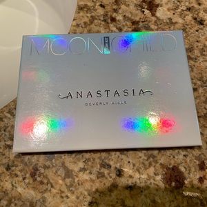 Authentic Anastacia Moonchild Highlighter